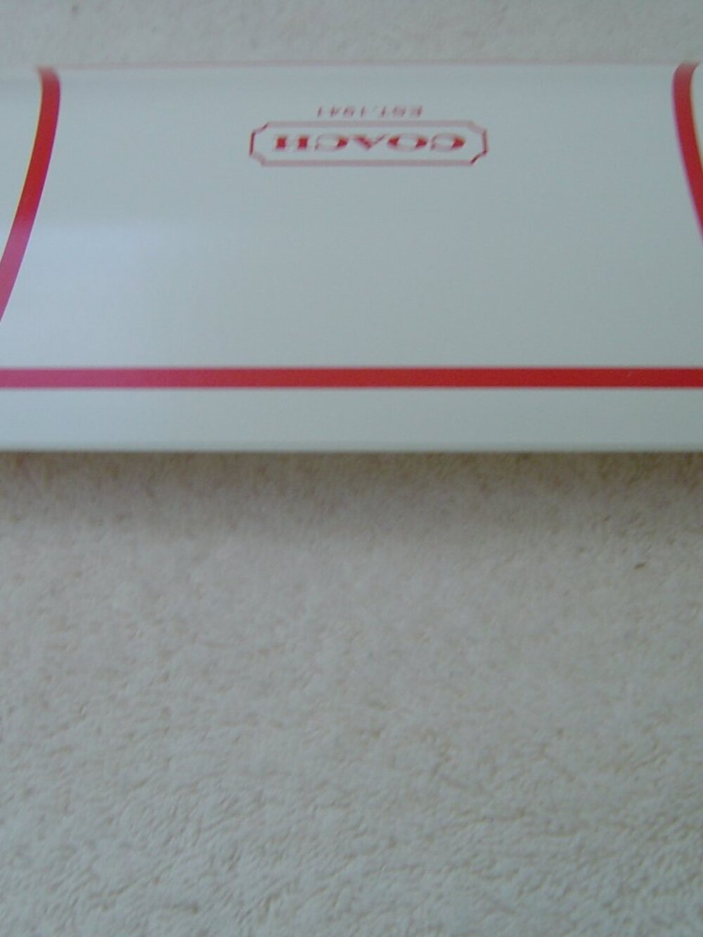AUTHENTIC COACH LOT OF 10 WHITE AND RED POP UP SMALL BOXES    NEW WITHOUT TAGS - Picture 4 of 7